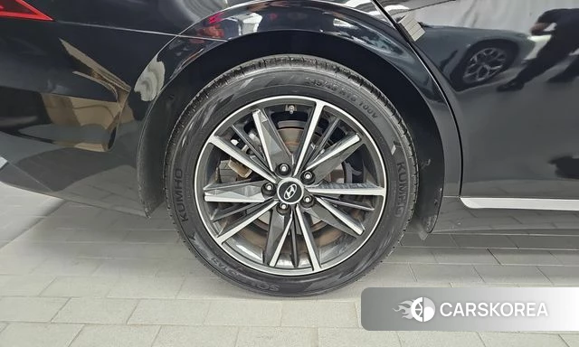 Hyundai The New Grandeur IG id 4936643 из Кореи 32