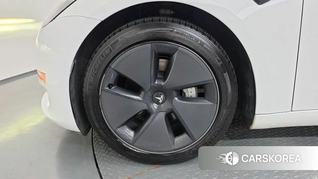 Tesla Model 3 id 4712412 из Кореи 31