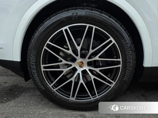 Porsche Cayenne (PO536) id 4715368 из Кореи 15