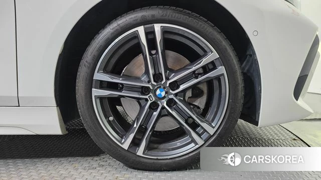 BMW 1 Series (F40) id 5033733 из Кореи 28