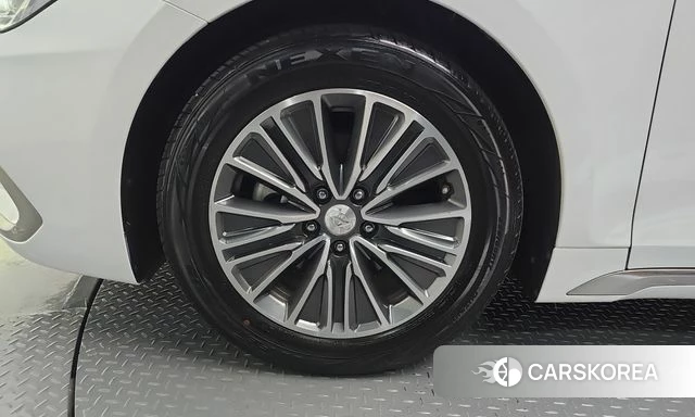 Hyundai Grandeur IG Hybrid id 4967937 из Кореи 26