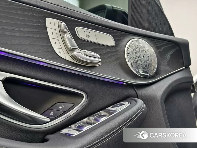 Mercedes-Benz C-class 2021 Белый из Китая, фото 6