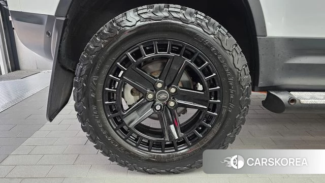 Land Rover Defender (L663) id 4992342 из Кореи 27