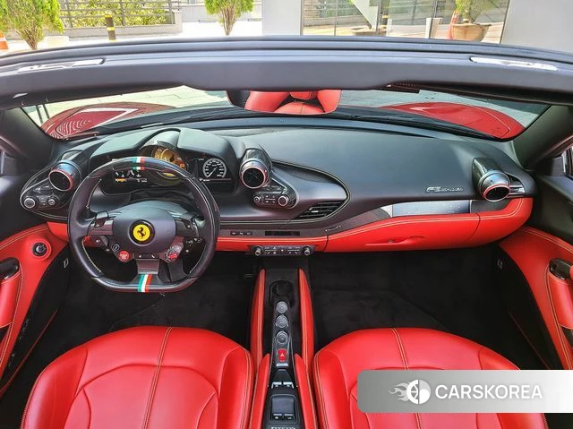 Ferrari F8 Spider id 5034767 из Кореи 15