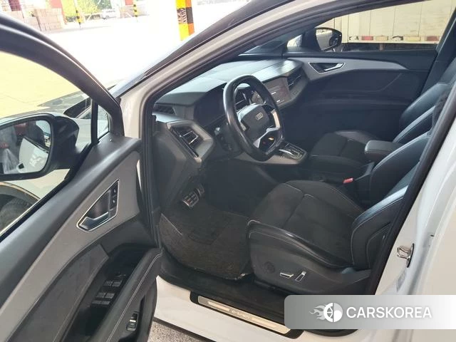 Audi Q5L 2023 Белый из Китая, фото 5