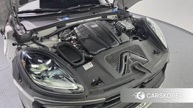 Porsche Macan id 3685237 из Кореи 15