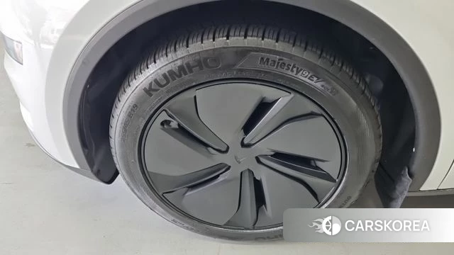 Tesla Model Y id 4847195 из Кореи 13