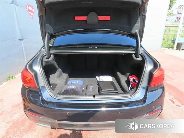 BMW 5 Series (G30) id 4930760 из Кореи 15