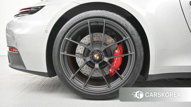Porsche 911(992) id 4767282 из Кореи 15