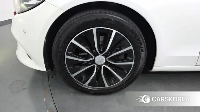 Mercedes-Benz C-Class W205 id 5028924 из Кореи 15