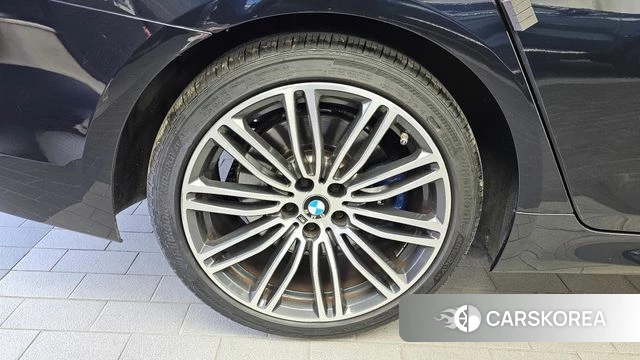 BMW 5 Series (G30) id 4937391 из Кореи 15