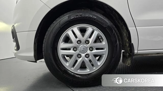Hyundai The New Grand Starex id 5054343 из Кореи 15