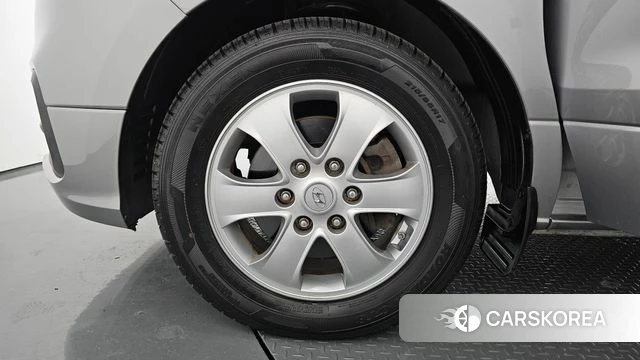 Hyundai The New Grand Starex id 4246322 из Кореи 29