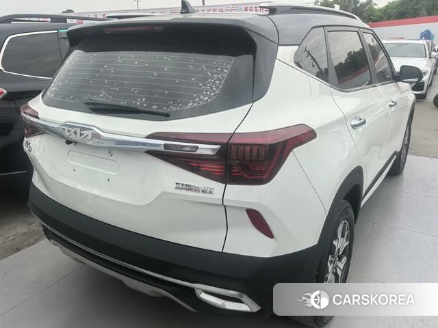 Kia KX3 2021 Белый из Китая, фото 5