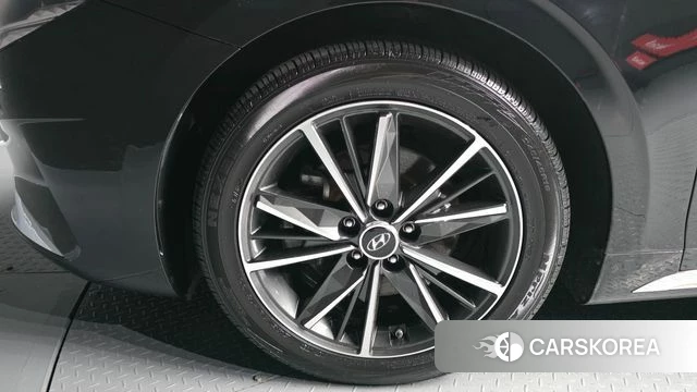 Hyundai The New Grandeur IG id 4701756 из Кореи 25