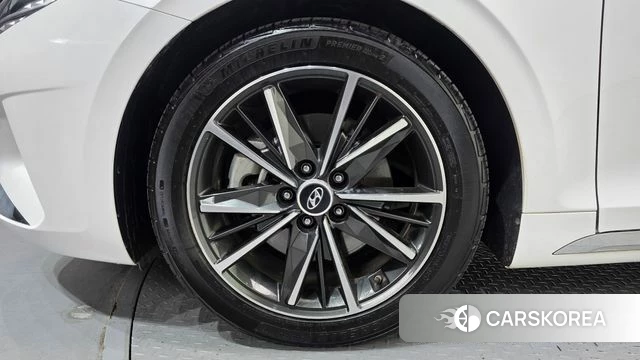 Hyundai The New Grandeur IG id 5028682 из Кореи 31