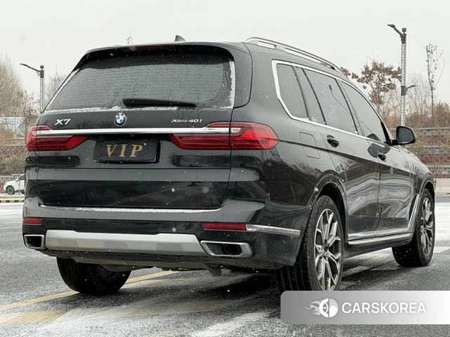 BMW X7 2021 Черный из Китая, фото 5
