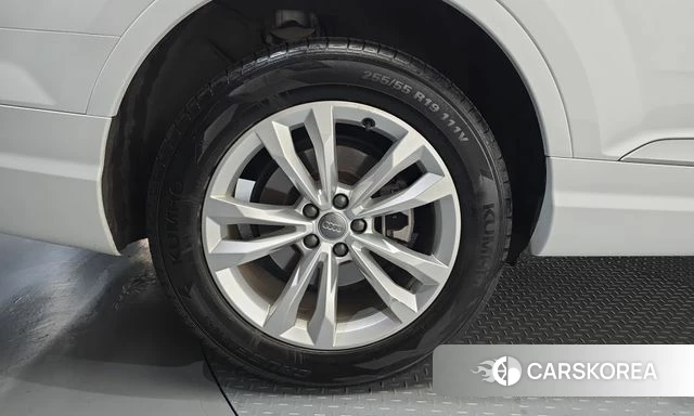 Audi Q7 (4M) id 4967358 из Кореи 27