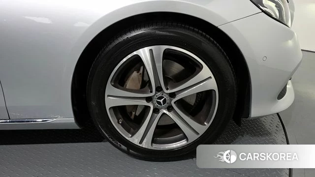 Mercedes-Benz E-Class W213 id 3861242 из Кореи 15
