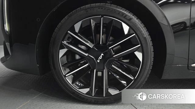 Kia The New K8 Hybrid id 5021147 из Кореи 31
