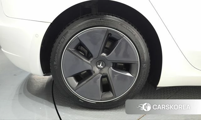 Tesla Model 3 id 4982097 из Кореи 26