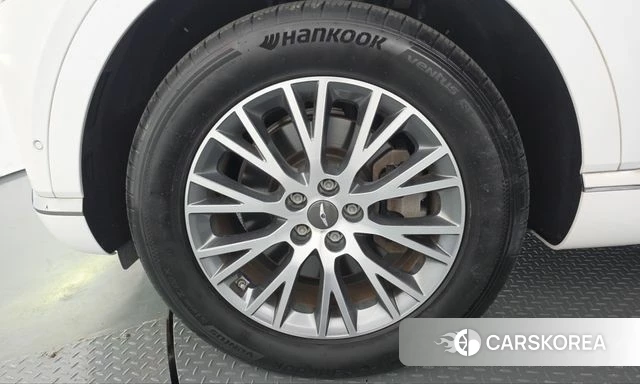 Genesis GV80 id 5002920 из Кореи 30
