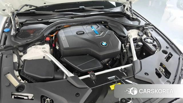BMW 5 Series (G30) id 4991952 из Кореи 25
