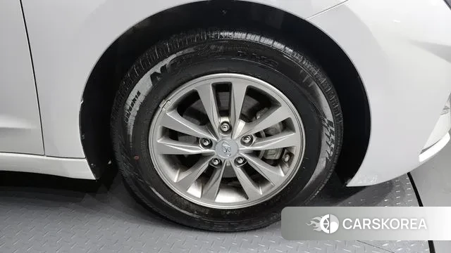 Hyundai The New Avante AD id 3494484 из Кореи 15
