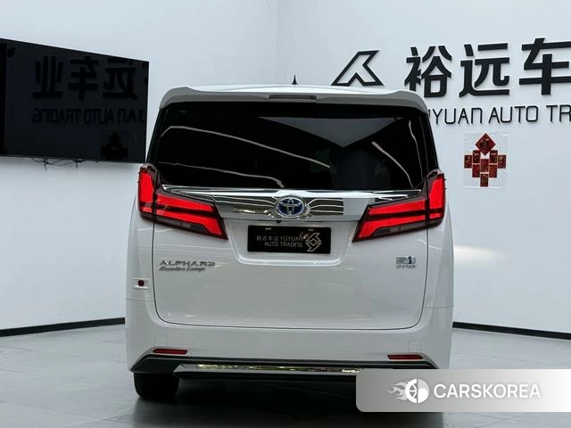 Toyota Alphard 2021 Белый из Китая, фото 6