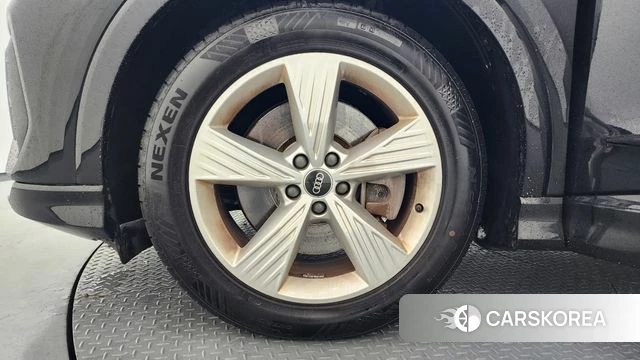 Audi Q4 e-Tron (F4) id 4753818 из Кореи 28