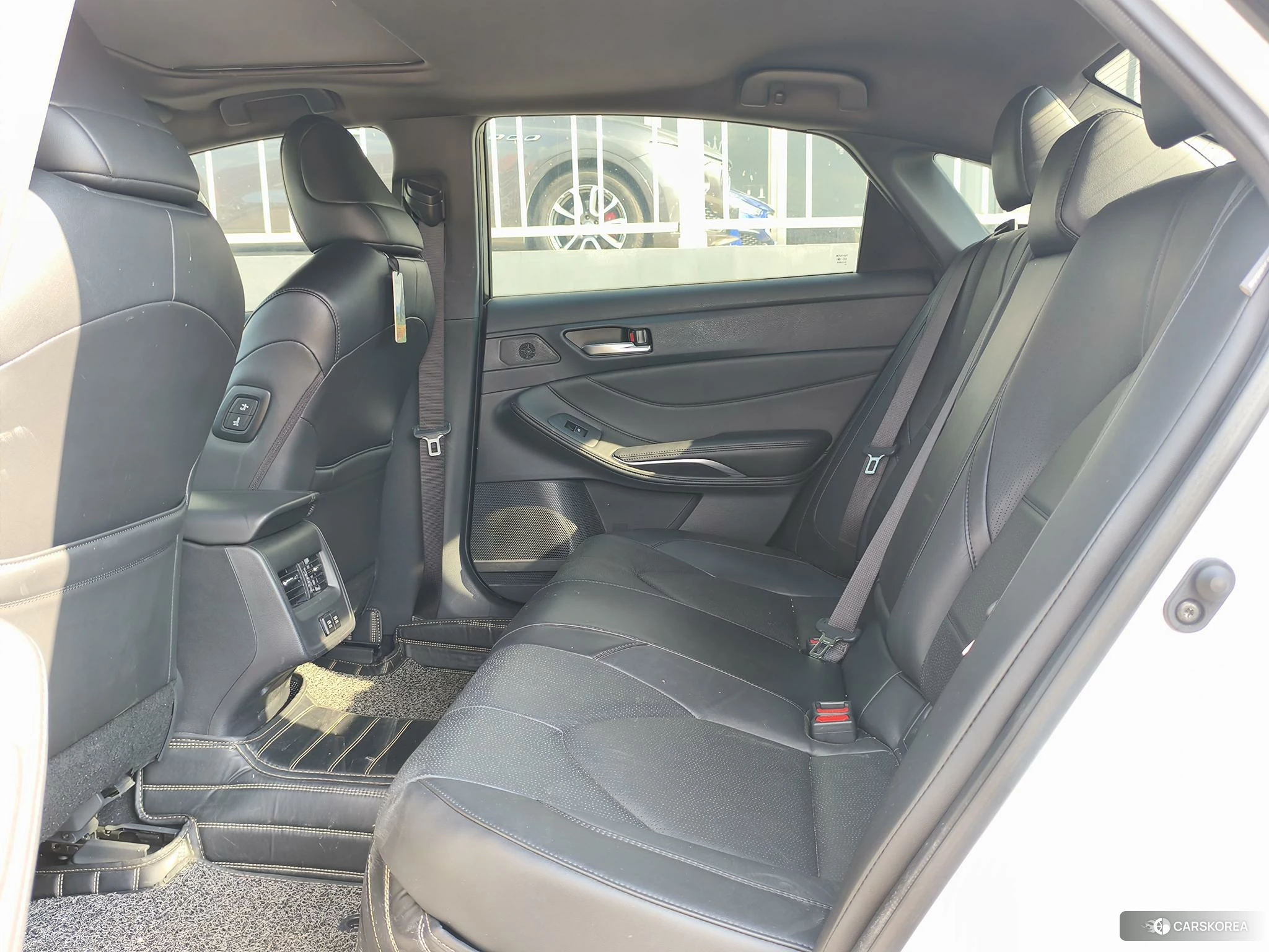 Toyota Avalon 2019 Белый из Китая, фото 5