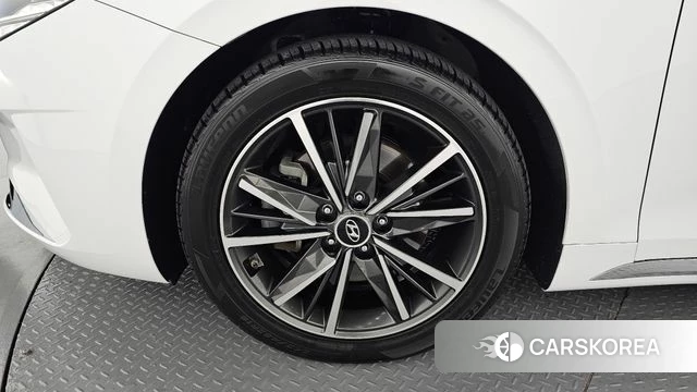 Hyundai The New Grandeur IG id 4936007 из Кореи 27