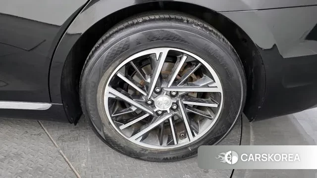 Hyundai The New Grandeur IG id 3712869 из Кореи 15