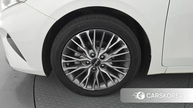 Kia The New K3 2nd generation id 4981809 из Кореи 25