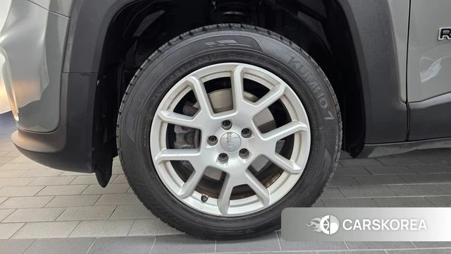 Jeep Renegade id 4907348 из Кореи 26