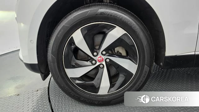 Jaguar F-PACE id 4922754 из Кореи 29