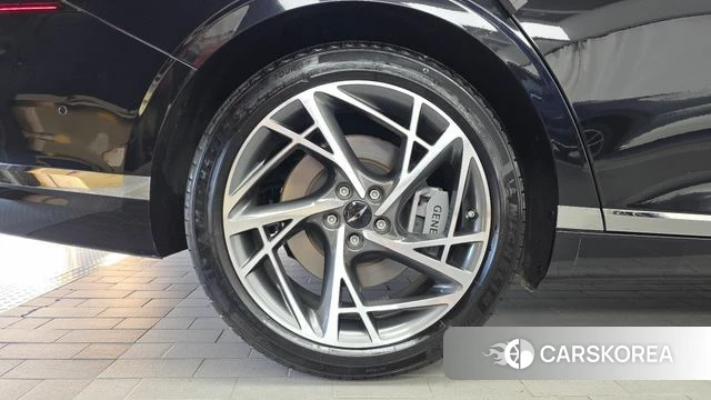 Genesis G90 (RS4) id 5039359 из Кореи 29