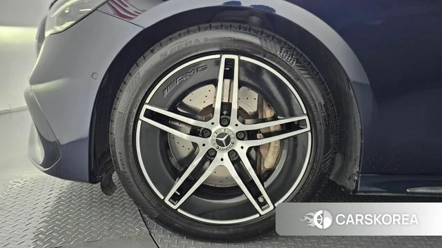 Mercedes-Benz E-Class W214 id 5033165 из Кореи 30