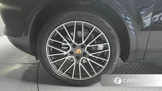 Porsche Cayenne (PO536) id 4930413 из Кореи 26