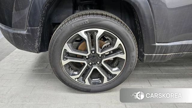 Jeep Compass 2nd Generation id 4186515 из Кореи 29