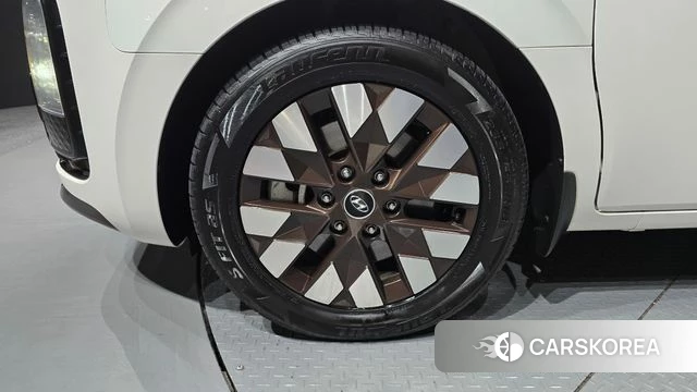 Hyundai Staria id 4657288 из Кореи 33