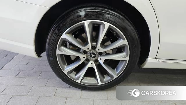 Mercedes-Benz E-Class W213 id 4993383 из Кореи 29