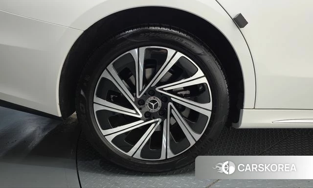Mercedes-Benz E-Class W214 id 5026141 из Кореи 29