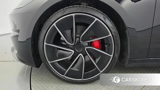 Tesla Model 3 id 4767729 из Кореи 33