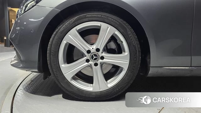 Mercedes-Benz E-Class W213 id 5014098 из Кореи 27