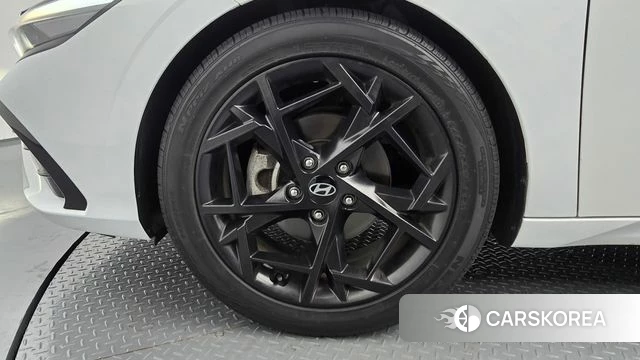 Hyundai The New Avante (CN7) id 4735364 из Кореи 15
