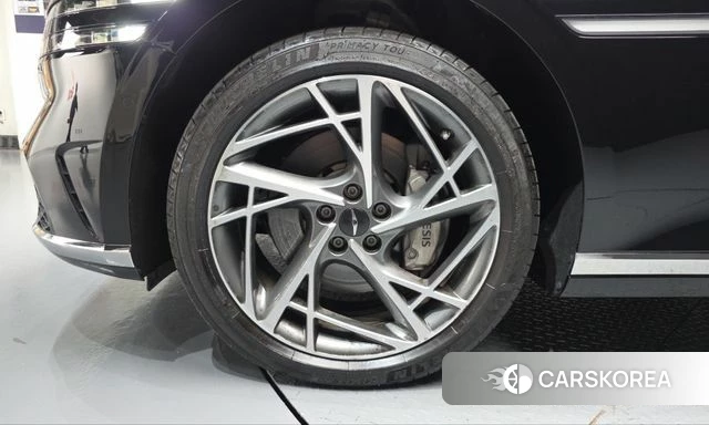 Genesis G90 (RS4) id 5039968 из Кореи 15