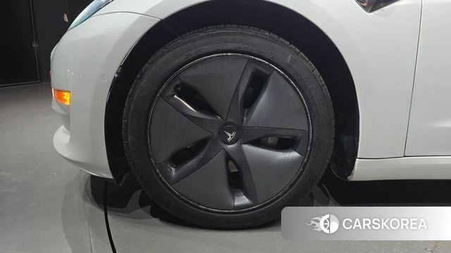 Tesla Model 3 id 4651947 из Кореи 25