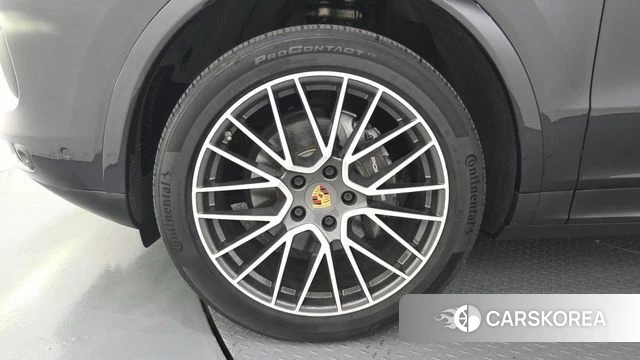 Porsche Cayenne (PO536) id 4967489 из Кореи 30