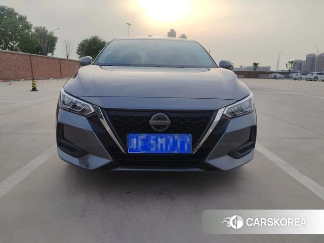 Nissan Sylphy 2022 Темно-серый из Китая, фото 5